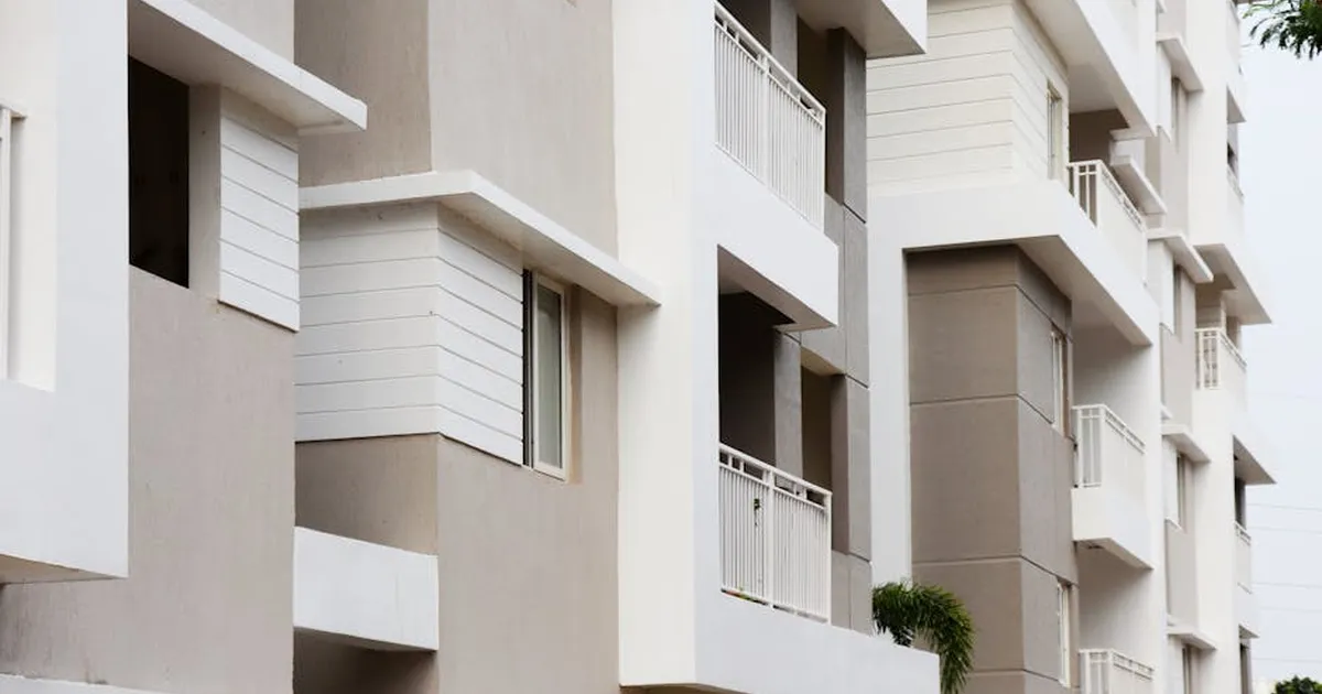 Godrej Properties, The Company Has Also Won A Bid To Acquire A 5-acre Plot Of Land In Kolkata. It Will Build A Housing Project On This Site And Expects About ₹1,650 Crore In Revenue.